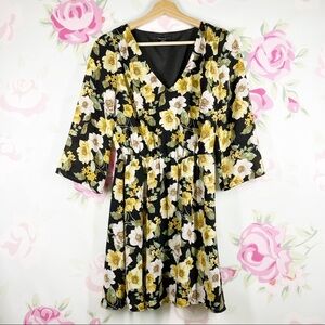 NEW Forever 21 Floral Mini Dress S